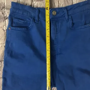 ZARA Straight Leg Jeans 2 High Rise Hem Slit Frayed Cobalt Blue Denim Casual thumbnail 6
