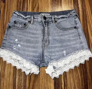 Free People Lacey Light Wash Lace-trimmed Denim Jean‎ Shorts Women's 24 thumbnail 1