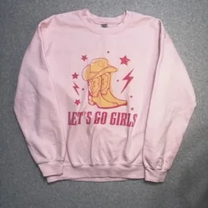 Gildan Heavy Blend Lets Go Girls Pink Cowboy Boot Graphic Sweatshirt Womens Med thumbnail 1