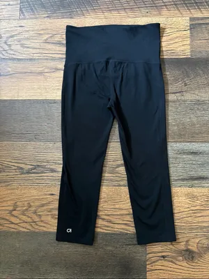 Gap Maternity Black Full Panel Leggings GapFit Blackout Cropped Women’s Size XS thumbnail 4
