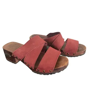 Candies Y2K Red Leather Platform Clogs Womens Size 6 Slide Sandals Lug Soles thumbnail 8