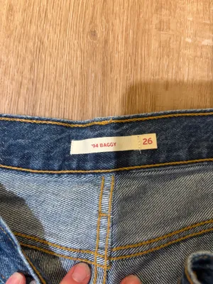 Levi’s 94 Baggy Jeans Women’s Mid-Rise Straight thumbnail 3