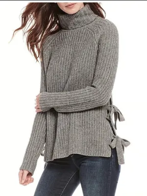 UGG Ceanne Gray Chunky Knit Turtleneck Sweater w/ Side Bow Details Size XS thumbnail 1