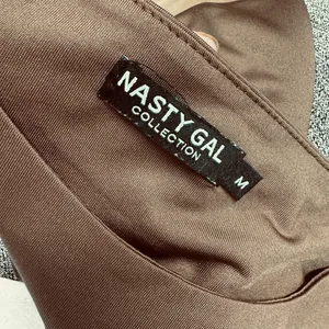 Nasty Gal Women’s Brown Bodysuit Sz M sleeveless stretchy minimalist thumbnail 5
