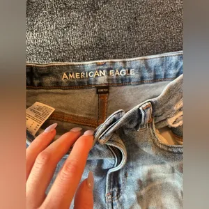 - curvy mom jeans thumbnail 5