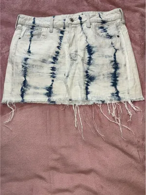 Denim Tie Dye Mini Skirt - Blue & White - Raw Hem Size M thumbnail 3