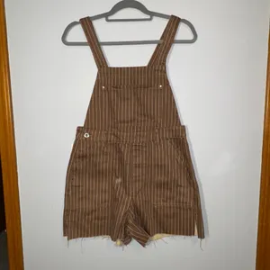 WEWOREWHAT‎ Slit Overall Shorts Romper Pinstripe Brown raw hem Size S thumbnail 2