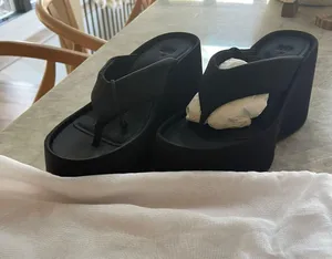 ZARA Thong Platform Sandal thumbnail 1
