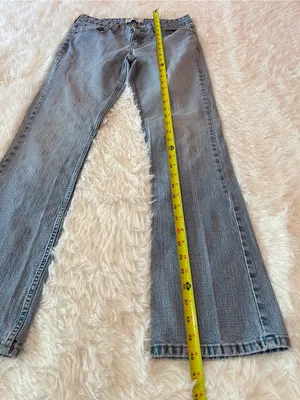 Y2K Levi’s Strauss stretch low rise bootcut Light Wash Women’s Jeans, size 6 thumbnail 6