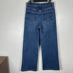 GAP High Rise Stride Relaxed Fit Wide-Leg Jeans Womens 29/8R Medium Wash Denim thumbnail 3