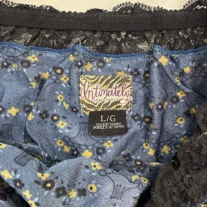 Intimately Free People Tube Top Womens Size Large Black Blue Lace Strapless Goth thumbnail 4