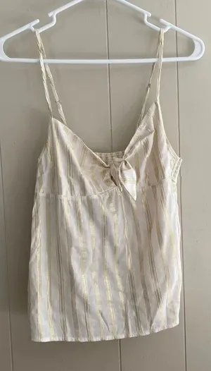 Victoria’s Secret Gold Striped Tie-Front Cami Top Size M – Adjustable Straps thumbnail 1