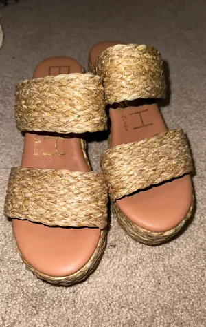 Matisse beach natural woven heeled sandals thumbnail 1