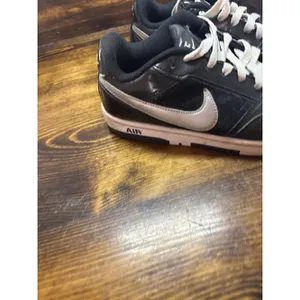 Nike‎ Air Black Sneakers Size 7 thumbnail 5