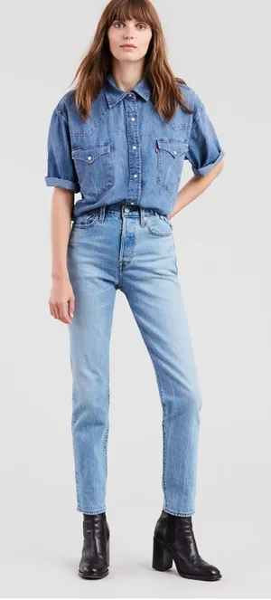 Levi's Premium wedgie for ankle light‎ wash jeans Sz 25 thumbnail 1