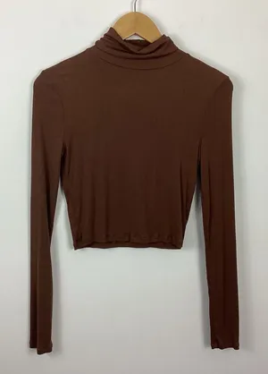 Aritzia Sunday Best Freshman Cropped Turtleneck Size Small thumbnail 1
