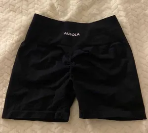Aurola Gym Shorts Black Size M thumbnail 1