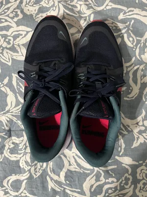Nike Women’s Quest 4 Sneakers thumbnail 4