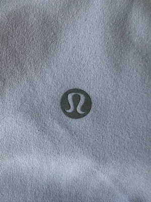 Lululemon Aling Tank Top Nulu Sz 8 With‎ Cup Light Blue V-Neck Sports Bralette thumbnail 3
