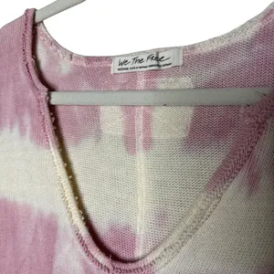 Free People Come And Get It Washed Top Size Medium Pink Cream Slouchy V-neck thumbnail 6