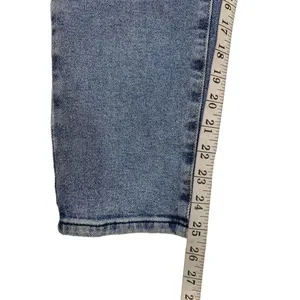 Zoe Women's High Rise Mom Jeans thumbnail 7