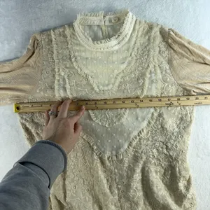 ANTHROPOLOGIE‎ Tiny M Medium Top Finja Embroidered Blouse Romantic Victorian thumbnail 10