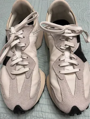 New Balance Women’s Sneakers 574 8 thumbnail 1