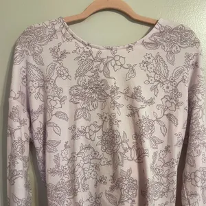 CANDIE’S Floral Design Top thumbnail 10