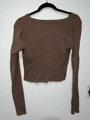 Brandy Melville brown button long sleeve thumbnail 3