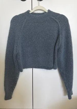 Zara cropped sweater  thumbnail 1