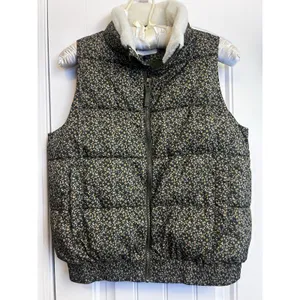 Universal Threads Women’s Green Floral Puffer Vest Sherpa Collar Full Zip Small thumbnail 13