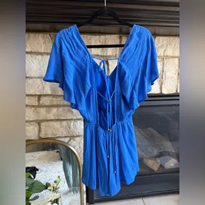 ⚜️ 3/$25 ⚜️ NWOT Lulus Blue Strappy Surplice Flutter Sleeve Romper, size XS thumbnail 4