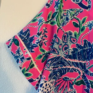 {Lilly Pulitzer} Brand New PJ Woven Short Sleeve Top thumbnail 9
