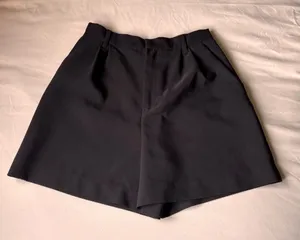 Black shorts thumbnail 1