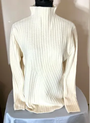 Stylish mock neck sweater 💝 thumbnail 1