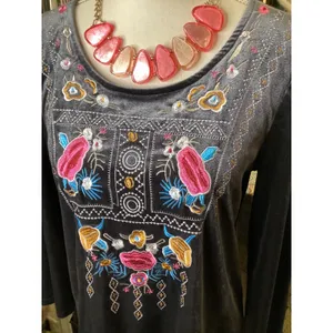 Entro Gray Velvet Embroidered Floral Long Sleeve Tunic‎ Blouse T8456 Womens M thumbnail 2