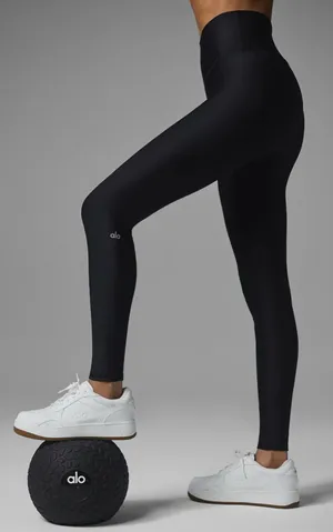 Alo Yoga NWT High Waisted Airlift Leggings in Black Size L thumbnail 1