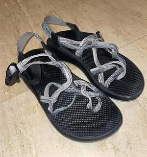 Chacos Vibram Purple Green Outdoor Strappy‎ Sandals Women’s Sz 8 thumbnail 1