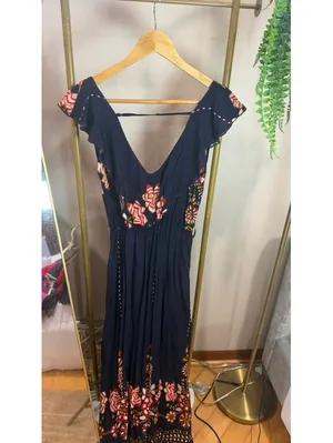 Size S C NWOT Gorgeous Black Floral Boho Maxi Dress thumbnail 2
