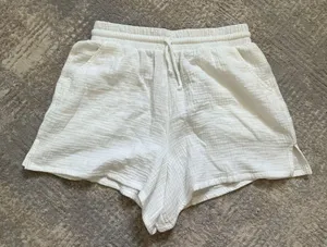 Dippin’ Daisys Gauze Shorts Medium thumbnail 1