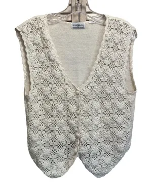 Sostanza Cream Crochet Vest Top Size M/L Button Up Boho Flowers thumbnail 1