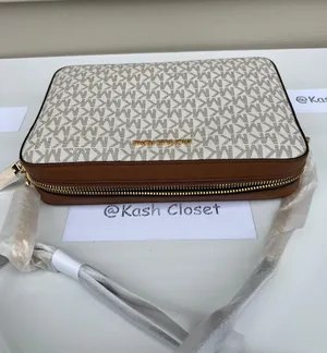 MK JST LG EW Crossbody Signature - Vanilla thumbnail 5