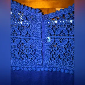 GAP Royal Blue Crochet Yoke Shift Dress Women’s Size S Short Sleeve Boho thumbnail 4