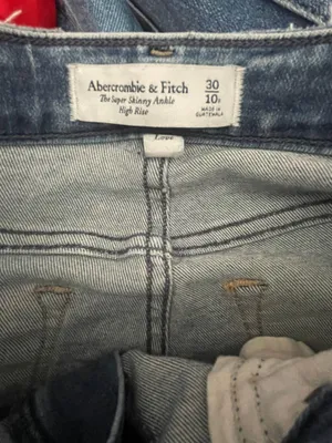 Abercrombie Jeans thumbnail 4