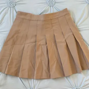 Aritzia Sunday Best Skirt thumbnail 1