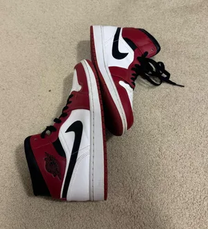 Women’s Air Jordan Nike thumbnail 1