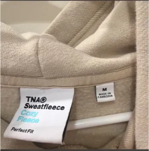 Aritzia Cozy TNA Fleece Perfect fit hoodie thumbnail 5