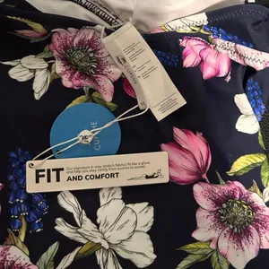 Cupshe Women's Floral Fit and Comfort 4 Way Stretch One Piece Swimsuit Size‎ XXL thumbnail 5