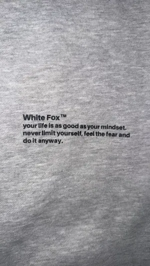 White Fox Boutique Quarter-Zip Sweatshirt L/XL thumbnail 2