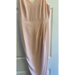Showpo‎ Lucky Day Maxi Dress Womens Size 8 Blush Pink Formal Wedding Guest Crepe thumbnail 3
